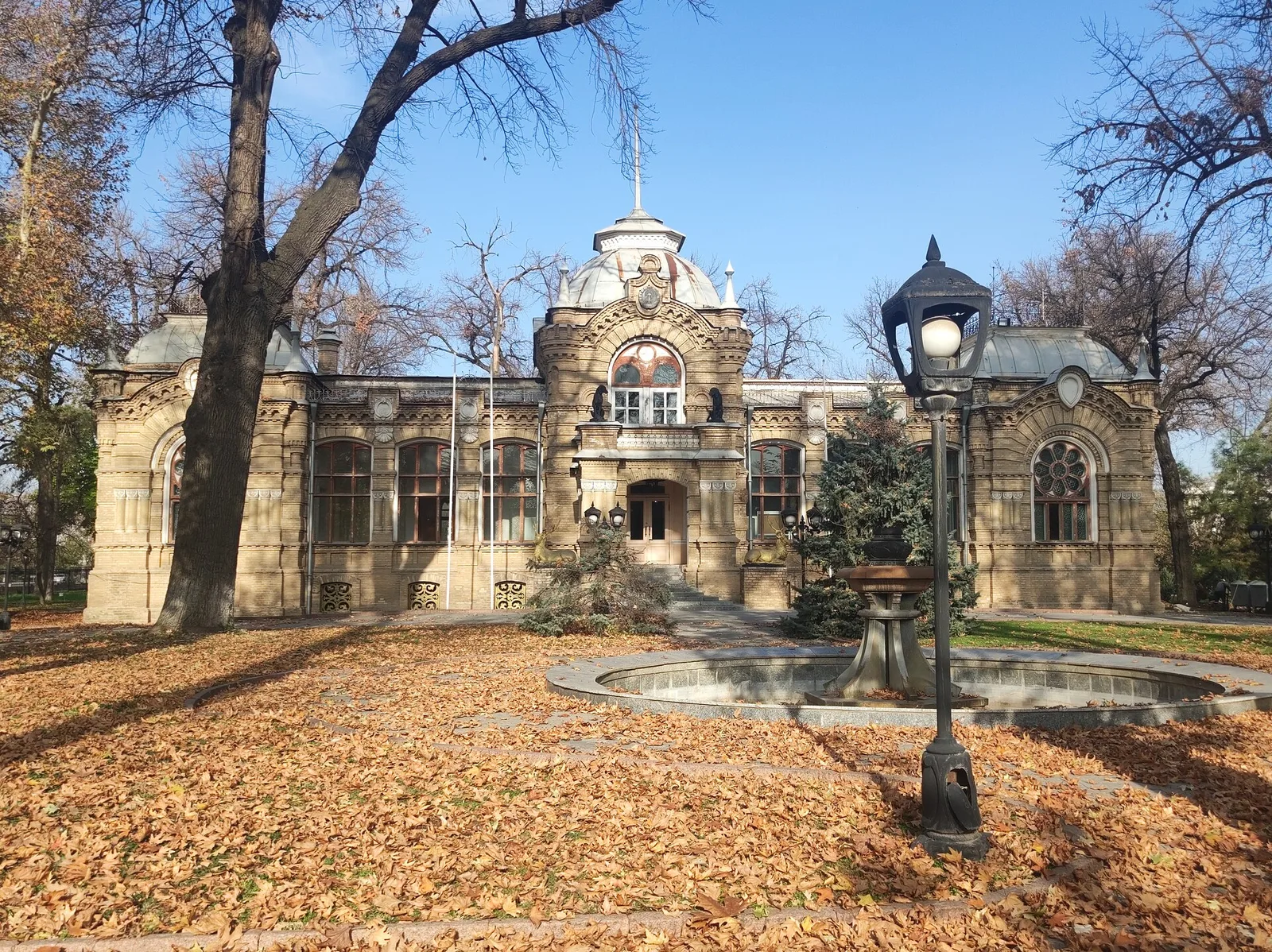 Knyaz Romanov saroyi — 3-rasm