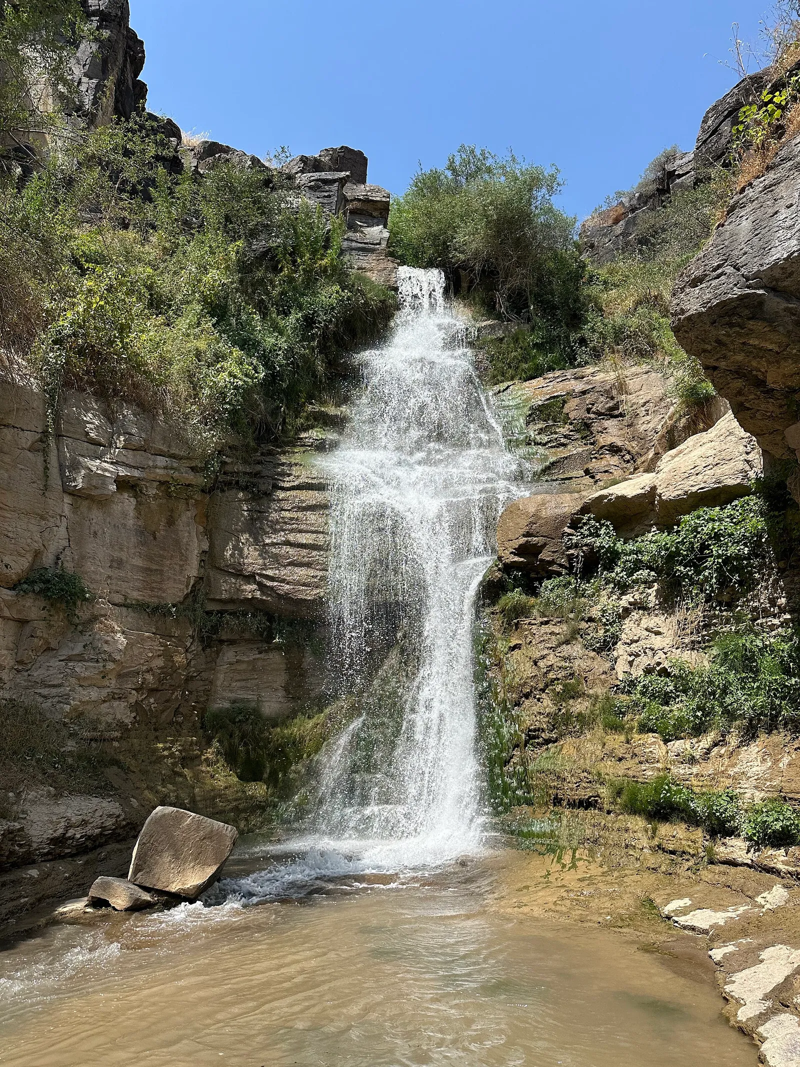 «Qiz sochlari» sharsharasi
